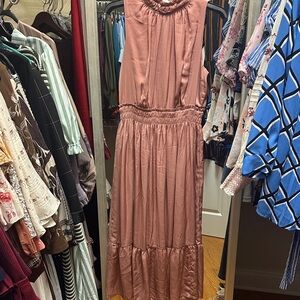 Elegant Pink Sleeveless Dress